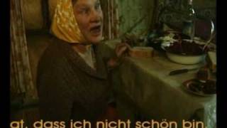Russische Frau singt