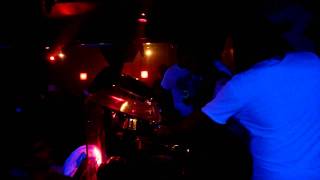 Happy birthday Red Zone 07-12-11:dj Moko e Cucchia plays Man with guitar