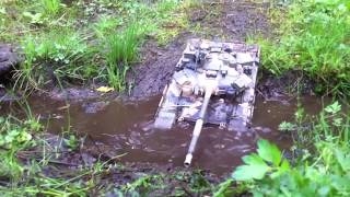Радиоуправляемый танк Т-90 тест в джунглях Малайзии (1:16 rc T-90 Malasyan testing)