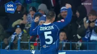2011/2012: Marek Zieńczuk - Ruch Chorzów vs Lech Poznań