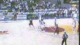 Dondon Hontiveros Raining 3s (from a 2007 game)