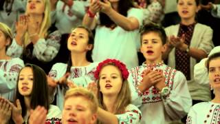 Оновлене відео флешмобу "Повертайся живим!"