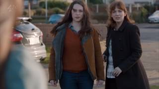 Сериал "Люди". Андроид Мия приобретает самоосознание