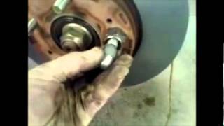 How to replace front brake pads Mitsubishi Outlander √