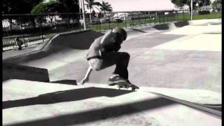 Black and White Turbo Mayne Session