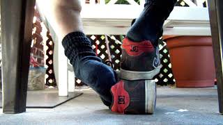 cousin shoeplay while he reading part 2