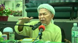 Kuliah Maghrib Tn Guru Nik Abd Aziz Nik Mat
