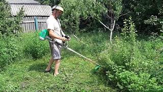 Коса бензиновая TATRA GARDEN BCU-55 в работе (обкатка)