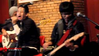 Marsmellow - Baiknya Gimana - Live from Tartine Resto Jakarta