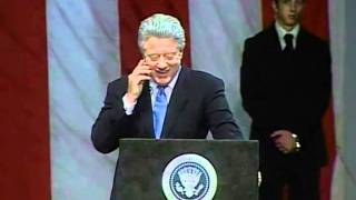 Bill Clinton Impersonator Tim Watters Call Booking Agent (865) 546-0000
