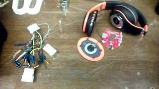 Наушники JBL S990