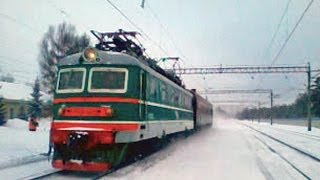 Электровоз ЧС2 с дефектоскопом, ст. Юность