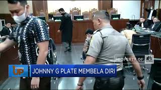 Johnny G Plate Membela Diri