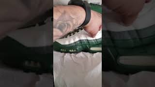 Nike Air Max 95 Green & WHITE JOINTS
