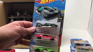 Rapid Unboxing: Hot Wheels 2019 M Case