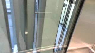Schindler Aufzüge im Düsseldorfer Flughafen