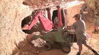 Opal mining at Lightning Ridge