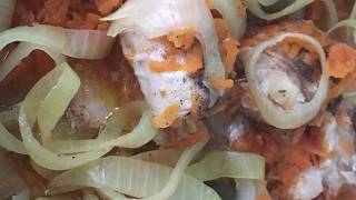 Креветочная тушенная рыба с овощами