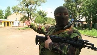 Clashes continue near the east Ukraine city of Donetsk