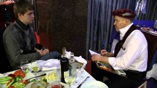 Художник Михаил Шабалин, шаржист на свадьбу, Минск.2013