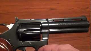 Colt Diamondback in .22LR 4" Barrel Close-Up Review