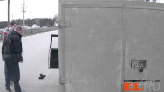 Разборки на дороге. Драка