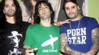 Rosa Tattooada - Tudo o que eu Quero é Tocar Guitarra
