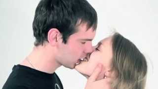 Поцелуй незнакомца (A kiss of a stranger)