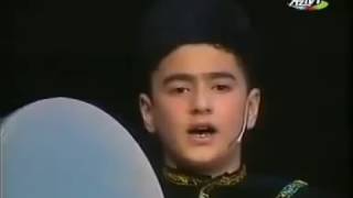 И. Алиев и В. Путин слушают мугам про Карабах.  İlham əliyev və Putin Qarabağ Şikəstəsini dinləyir