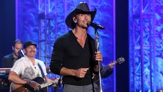 Tim McGraw Performs 'Something Like That'