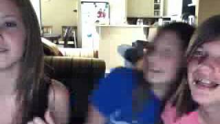 3 girls 1 webcam