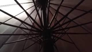 In action: umbrella - 13 секунд работы механизма зонта в движении