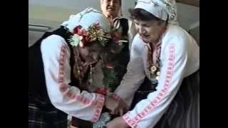 Читалище с. Пчелник с обичая "Жътва" 2000 г.