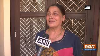 She did well in sports, will do well in politics also: Saina Nehwal's mother