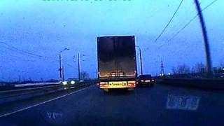 Решил проучить фуру и напрасно