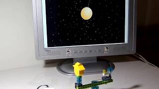 WeDo 2.0 Sun Earth Moon planetary system