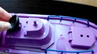 Корабль игрушка из магазина Фикс Прайс
