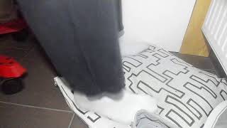 Shoeplay stream:Playing gajmes while wearing the same socks for 3 days straight + Trampling stuff