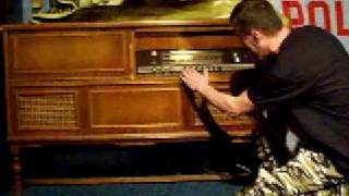 SZAFA GRAJACA GRUNDIG WINYL RADIO Złoty dąb per