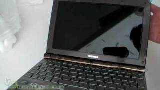 Toshiba NB200 unboxing video