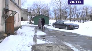 В Дальнем из-за размытой дороги один из домов оказался в транспортной блокаде
