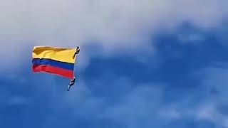Dos uniformados murieron en medio de demostración en el Desfile de Silleteros