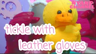 【asmr】革手袋でこちょこちょする音 - tickle with leather gloves - 【音フェチ】