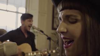 Bottomless Coffee Band - Sleepless Tonight - BCB Sitkamer Sessions