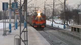 Электропоезд ЭР2Т-7200 платформа Матвеевская
