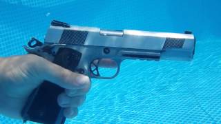 WE M1911 Underwater test (Airsoft)