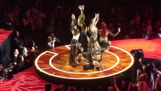 Selena Gomez Stars Dance Tour at Vancouver