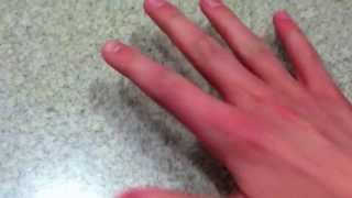 How to make a rubber band gun with your hand