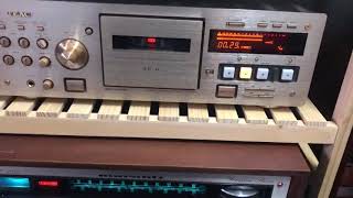 Đầu Casettes Teac V6030s