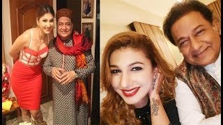 Jasleen Matharu And Anup Jalota Pose For Happy Selfie After All The Publicity Prank In Bigg Boss